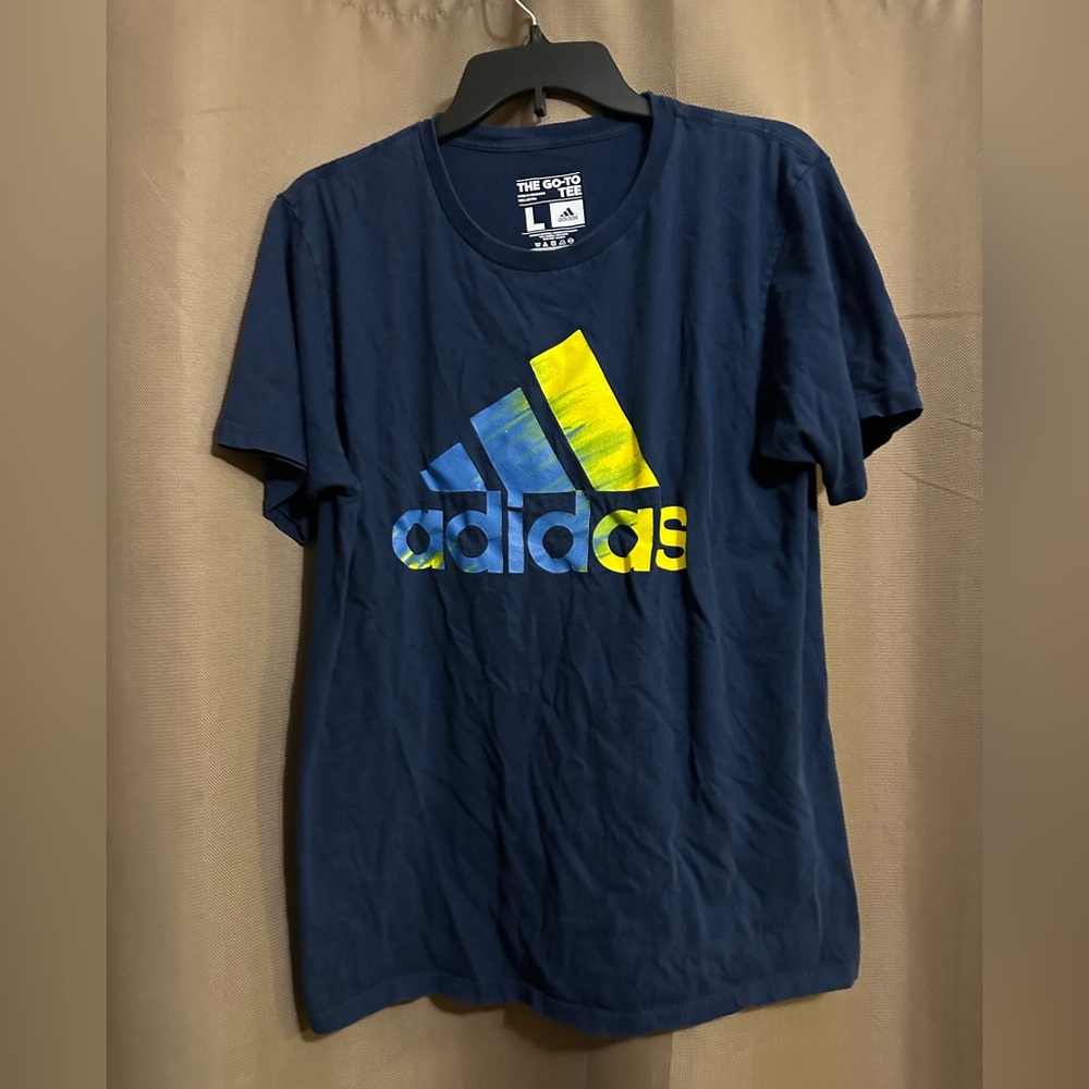 Adidas t-shirt